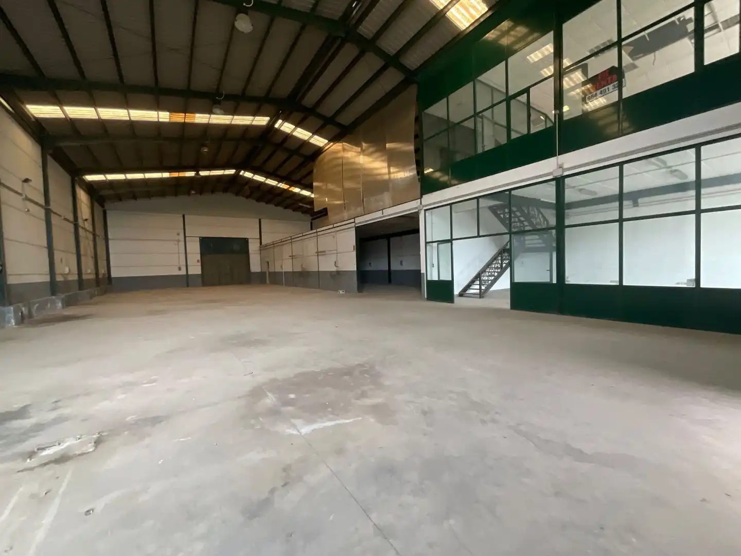 Nave industrial de alquiler en Villanueva de Algaidas