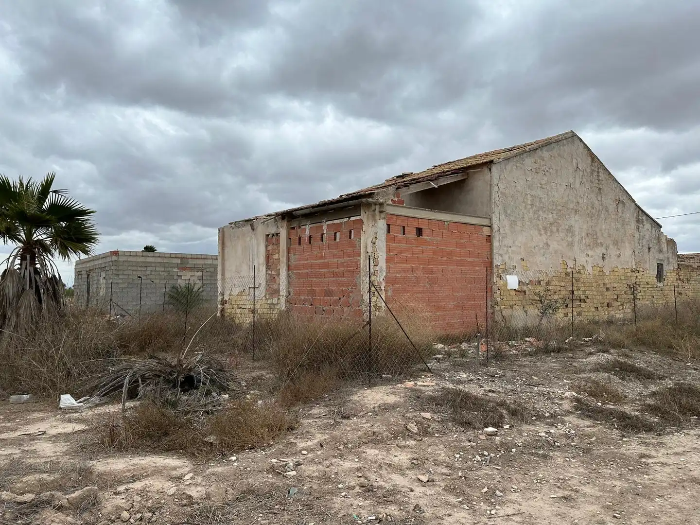 Außenansicht von Country house zum Verkauf in Requena