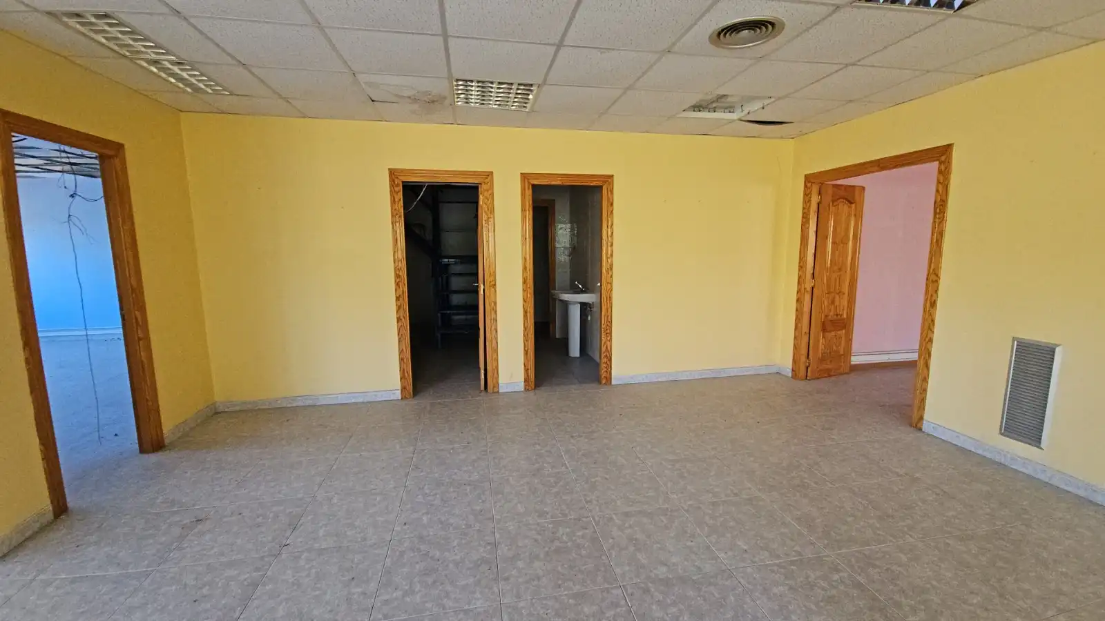 Nave industrial en venta en Alhama de Aragón