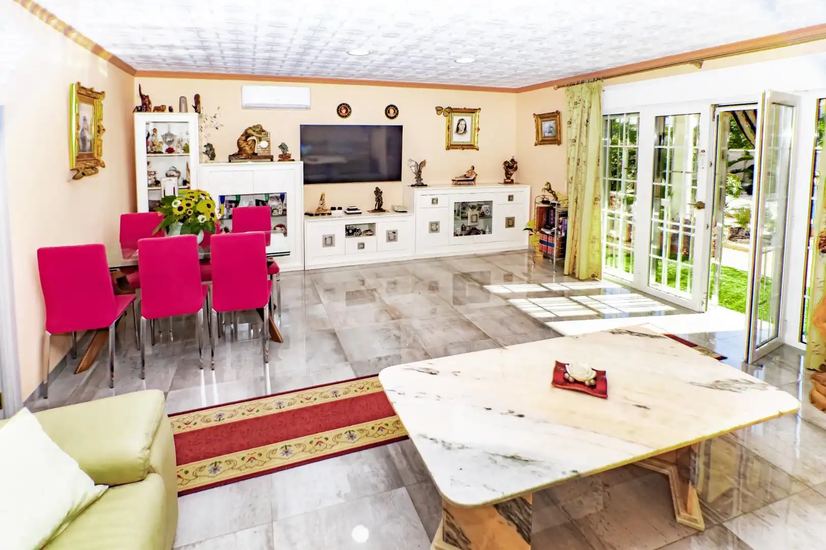 Comedor de Casa o chalet en venta en Roquetas de Mar con Aire acondicionado, Calefacción y Jardín privado
