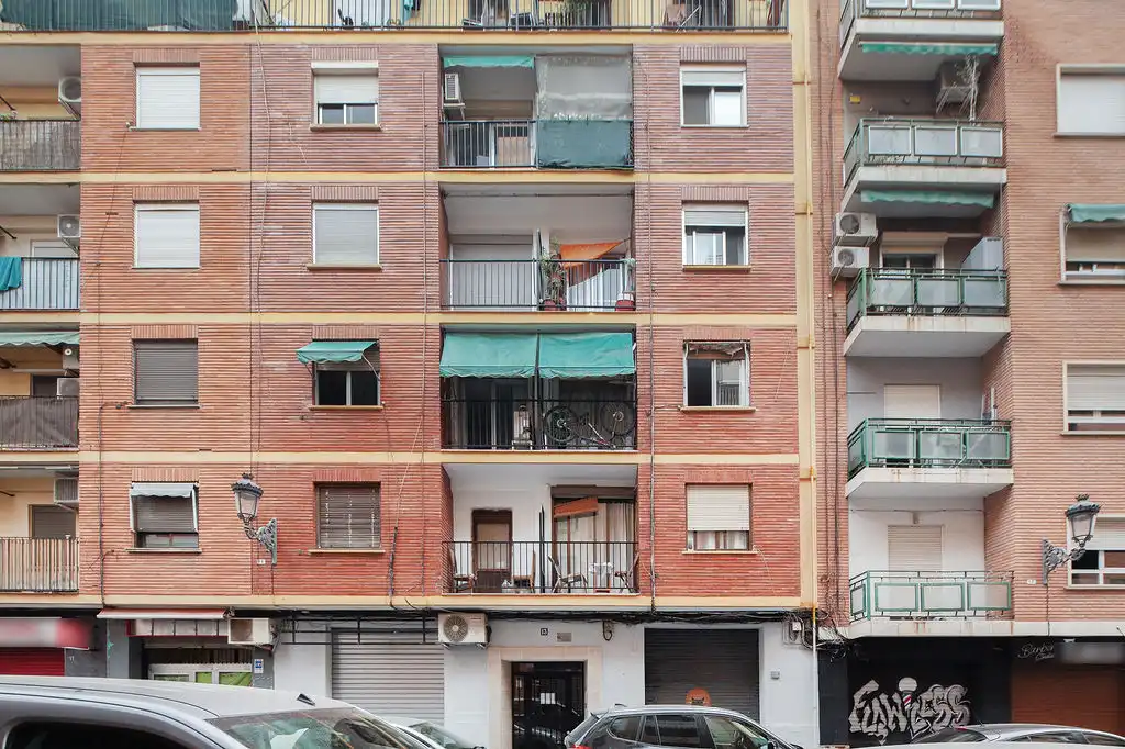 Vista exterior de Piso en venta en Valencia
