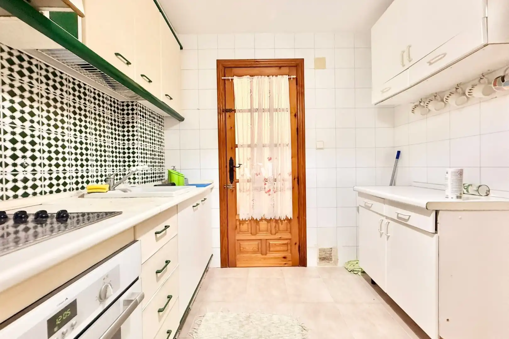 Flat with pool for sale in Playa de los Locos, imagen 3