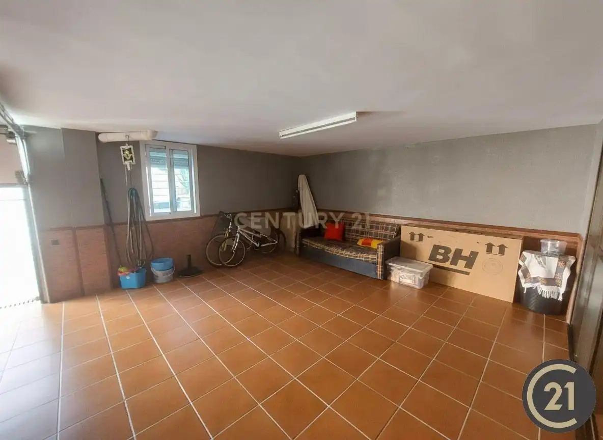 Casa o xalet en venda en Espartinas amb Aire condicionat, Jardí privat i Traster