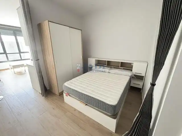 Habitación de Apartamento en venta en Valdepeñas con Aire acondicionado, Calefacción y Trastero