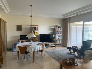 Piso con piscina en venta en Nueva Andalucía