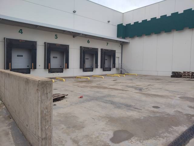 Nave industrial en Alquiler en Avenida Tecnologia en San José de la Rinconada