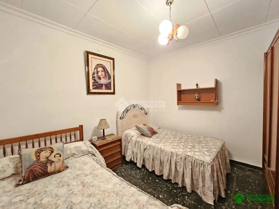 Dormitori de Casa adosada en venda en Balazote