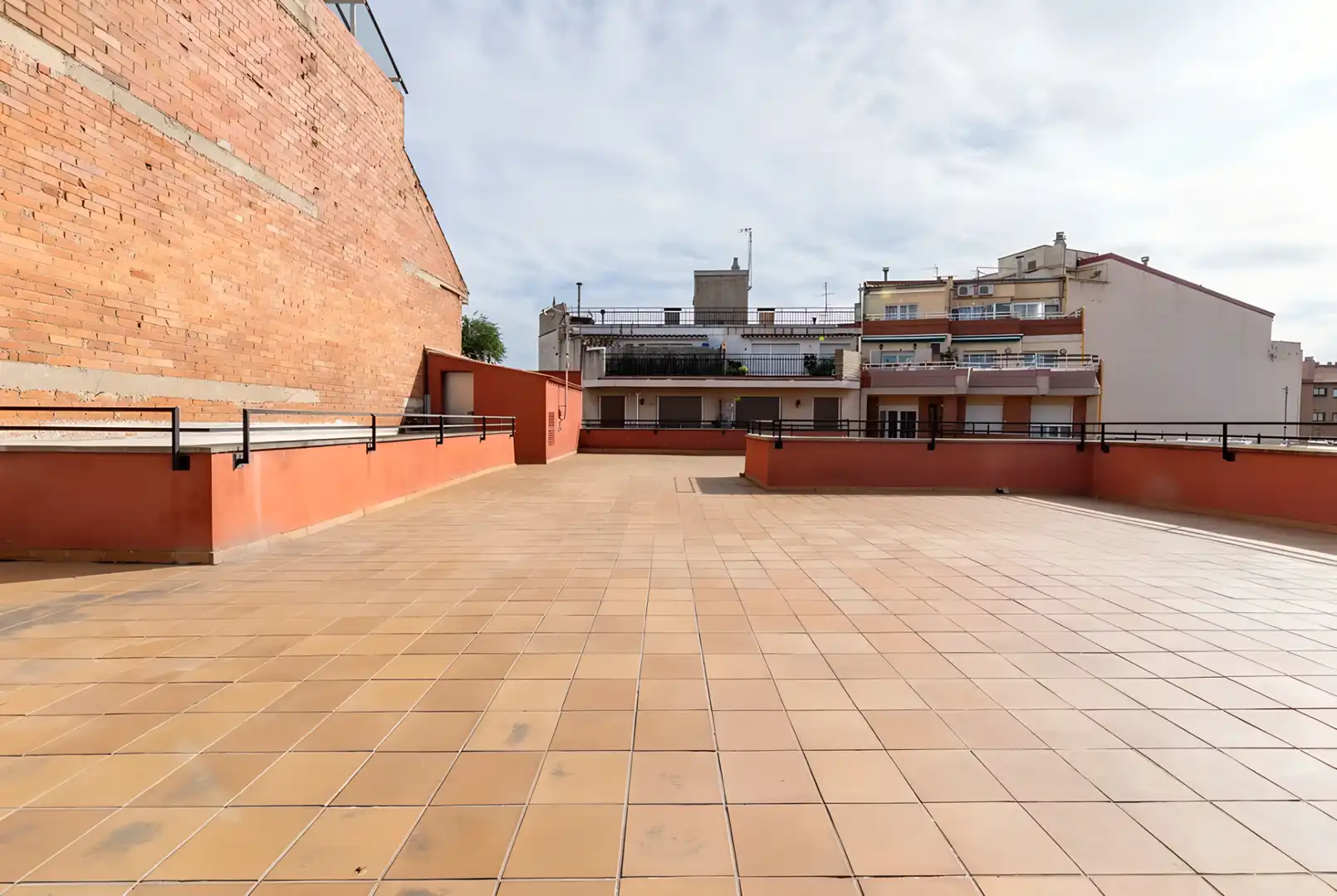 Terrace of Attic for sale in Sant Cugat del Vallès  with Air Conditioner, Heating and Parquet flooring