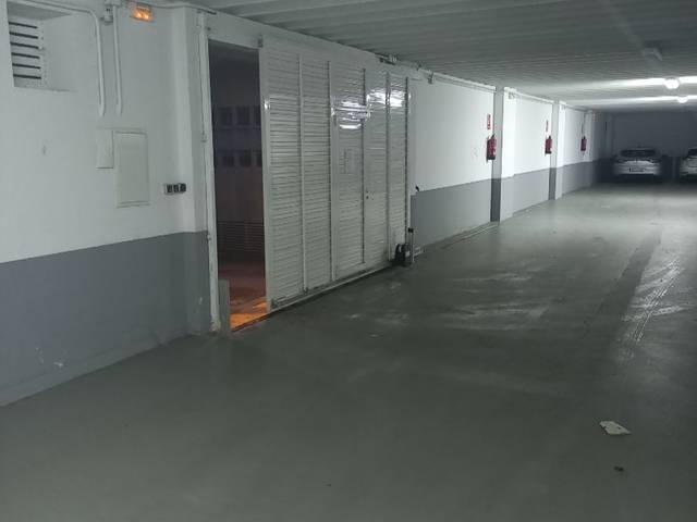 Garaje en Alquiler en Avenida Doutor Moreira Casal, 1 en Vilagarcía