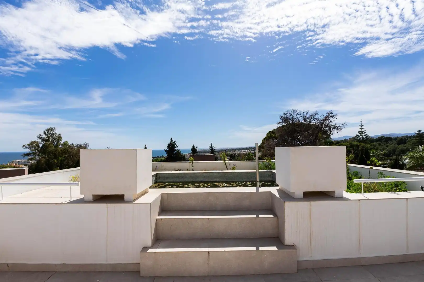 Terraza de Casa o chalet en venta en Marbella con Aire acondicionado, Jardín privado y Terraza