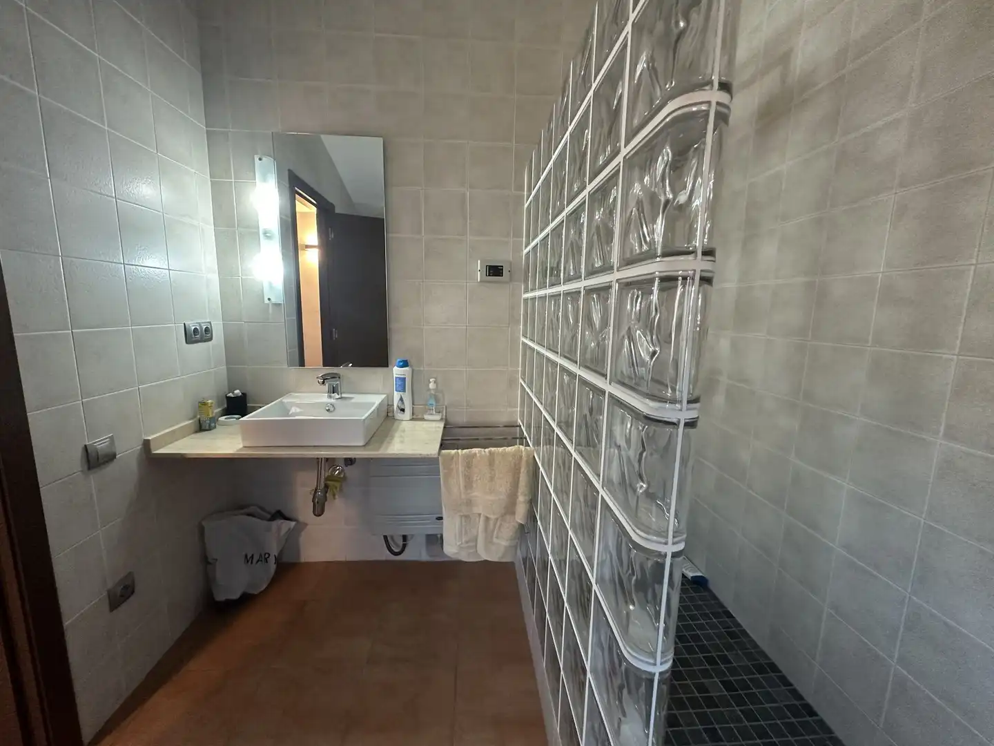 Baño de Finca rústica en venta en Aielo de Malferit con Calefacción, Terraza y Piscina