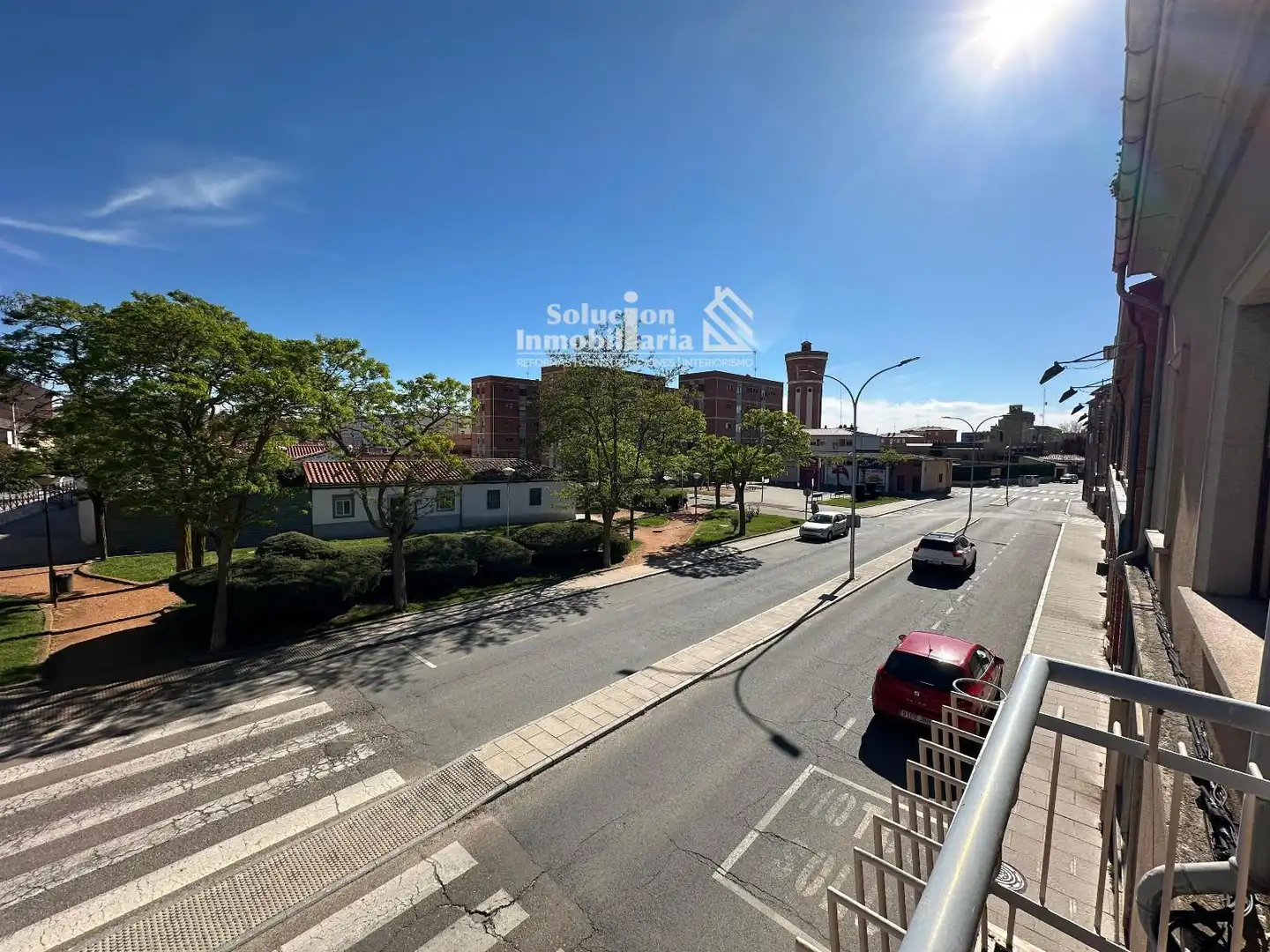 Vista exterior de Edificio en venta en Peñaranda de Bracamonte