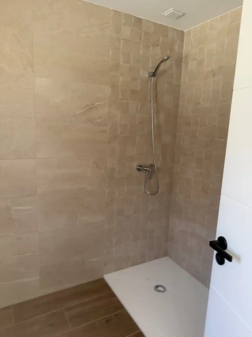 Baño de Casa o chalet en venta en San Cristóbal de Segovia con Calefacción, Jardín privado y Parquet