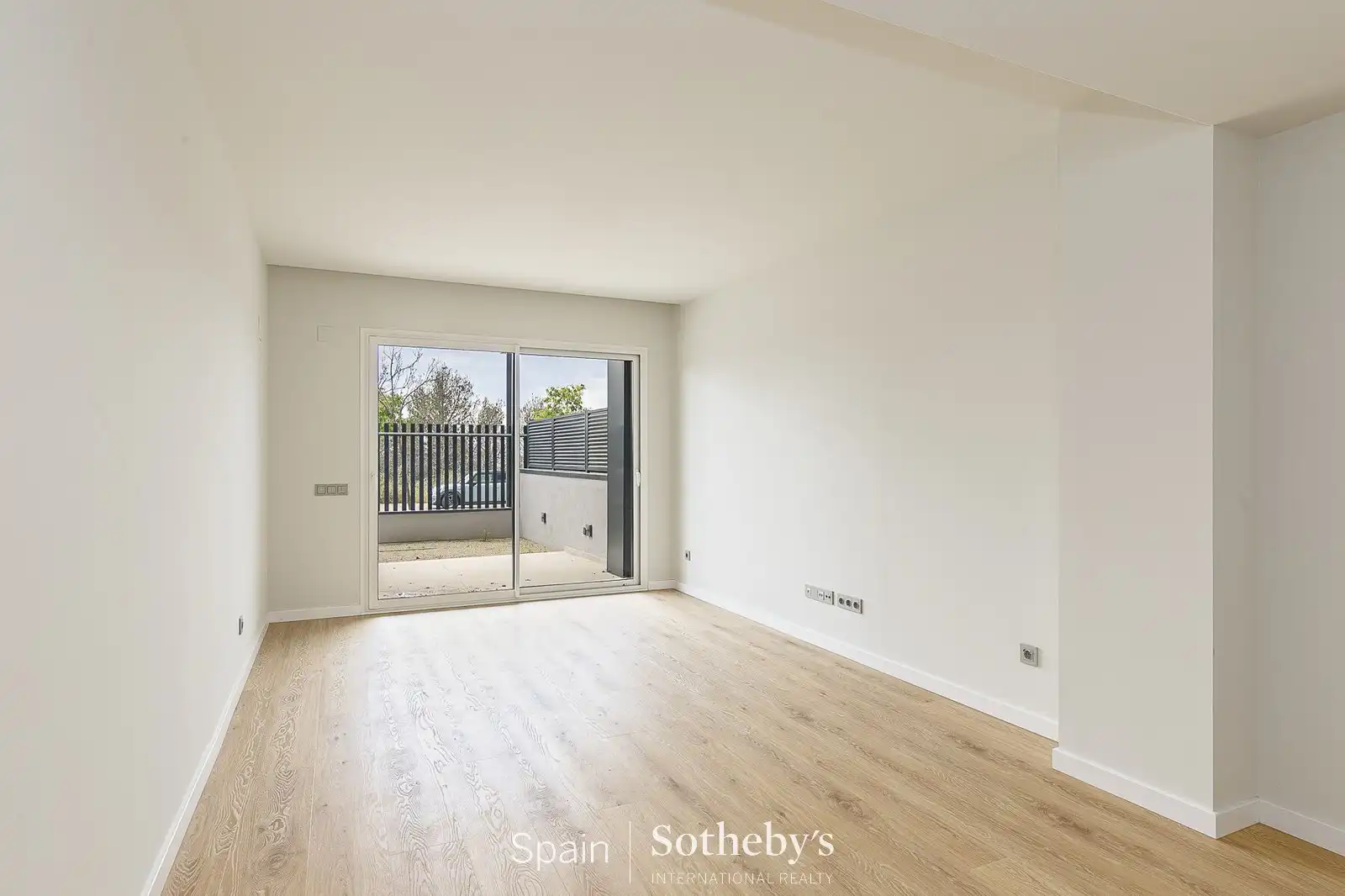 Apartment with pool for sale in La Plana, imagen 4