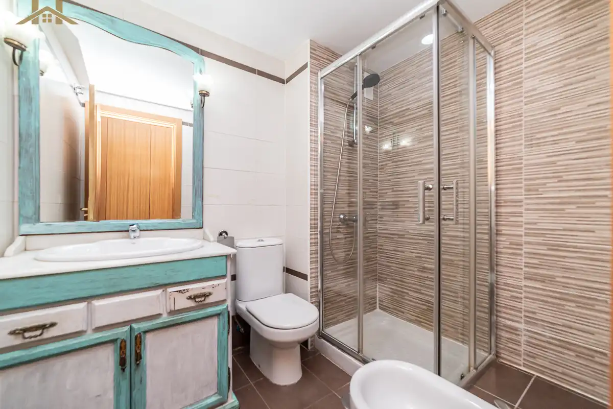 Baño de Piso en venta en Leganés con Aire acondicionado, Calefacción y Terraza