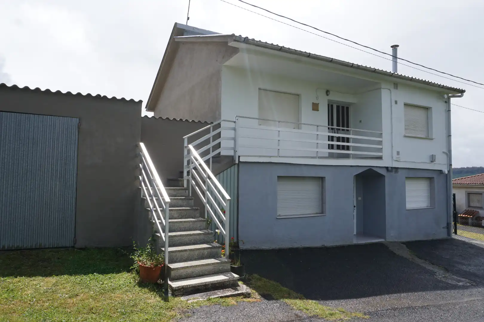 Vista exterior de Casa o chalet en venta en Boimorto con Jardín privado, Amueblado y Balcón