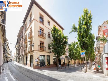 Apartament amb ascensor en venda a Calle Santa Escolástica