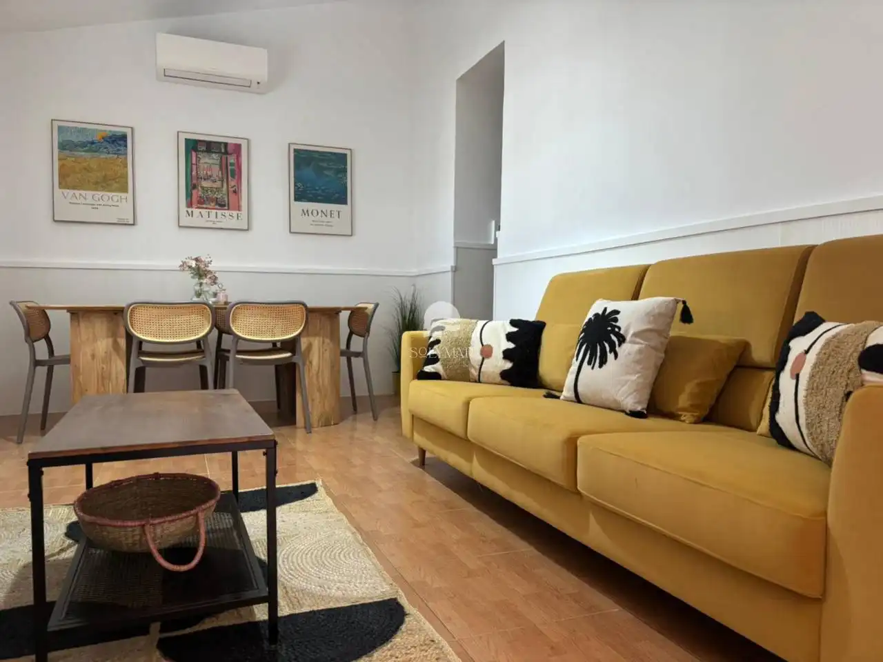 Wohnzimmer von Country house zur Miete in Vélez-Málaga mit Klimaanlage, Terrasse und Möbliert