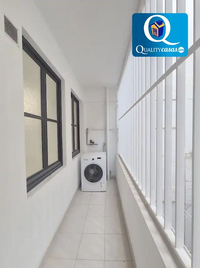 Terraza de Piso de alquiler en Alicante / Alacant con Aire acondicionado
