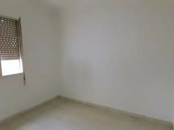 Bedroom of Flat for sale in Valencia