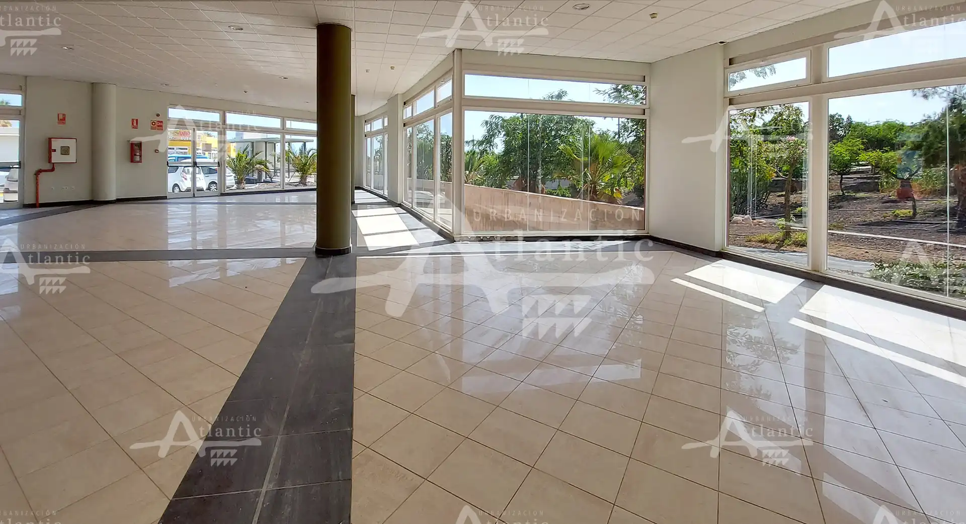 Commercial properties for rent in Avenida El Guincho, 4, Golf del Sur - Amarilla Golf