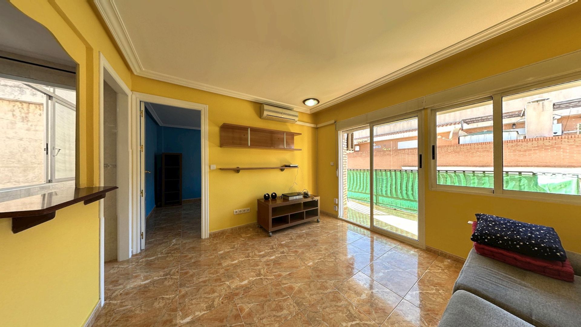 Flat for sale in Alicante / Alacant  with Air Conditioner, Heating and Terrace