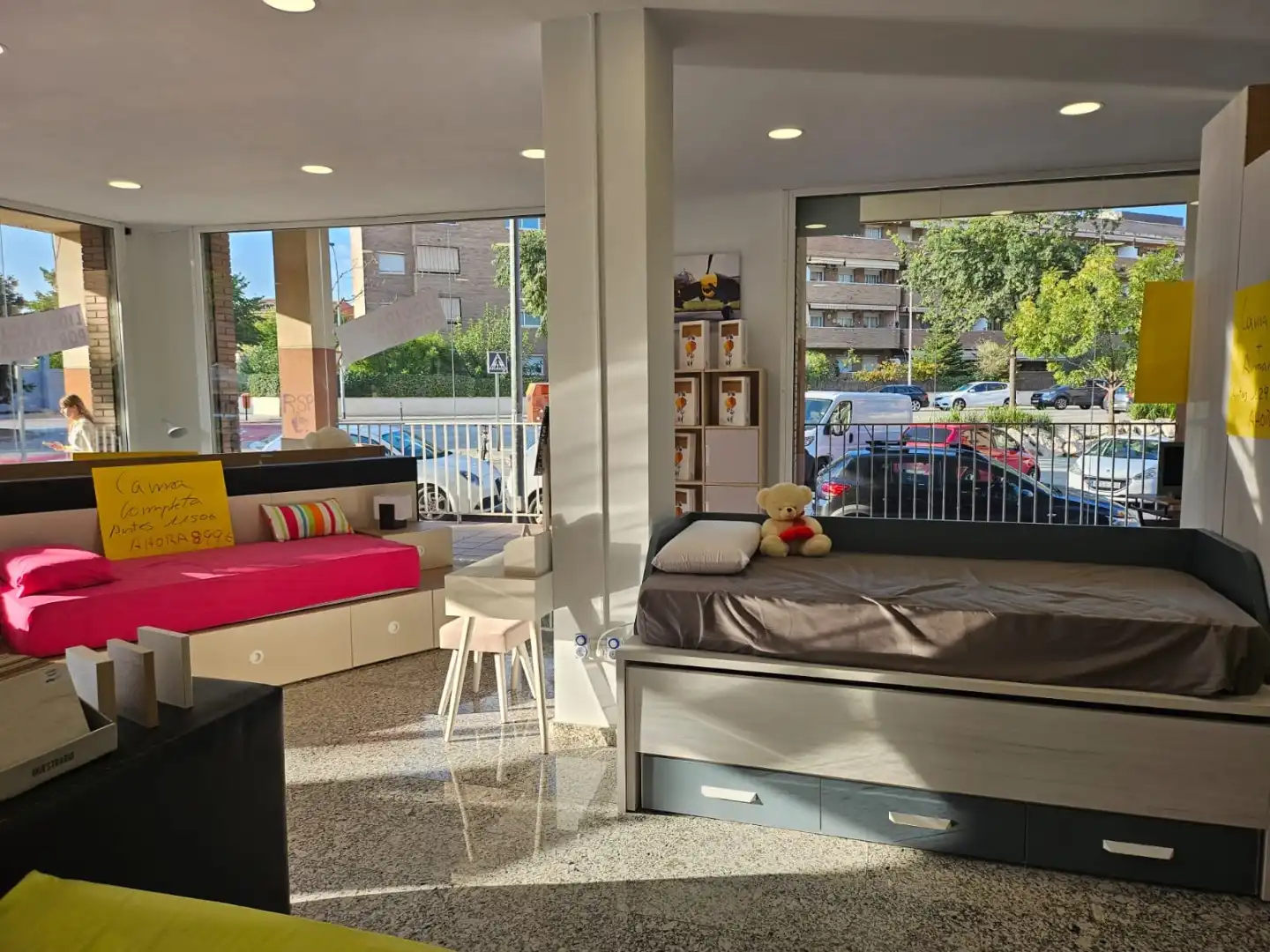 Bedroom of Commercial properties for rent in Terrassa