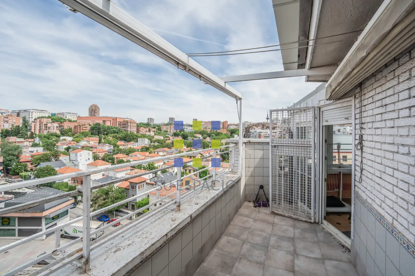 Terrasse von Dachboden zum Verkauf in Madrid mit Klimaanlage, Heizung und Parkett
