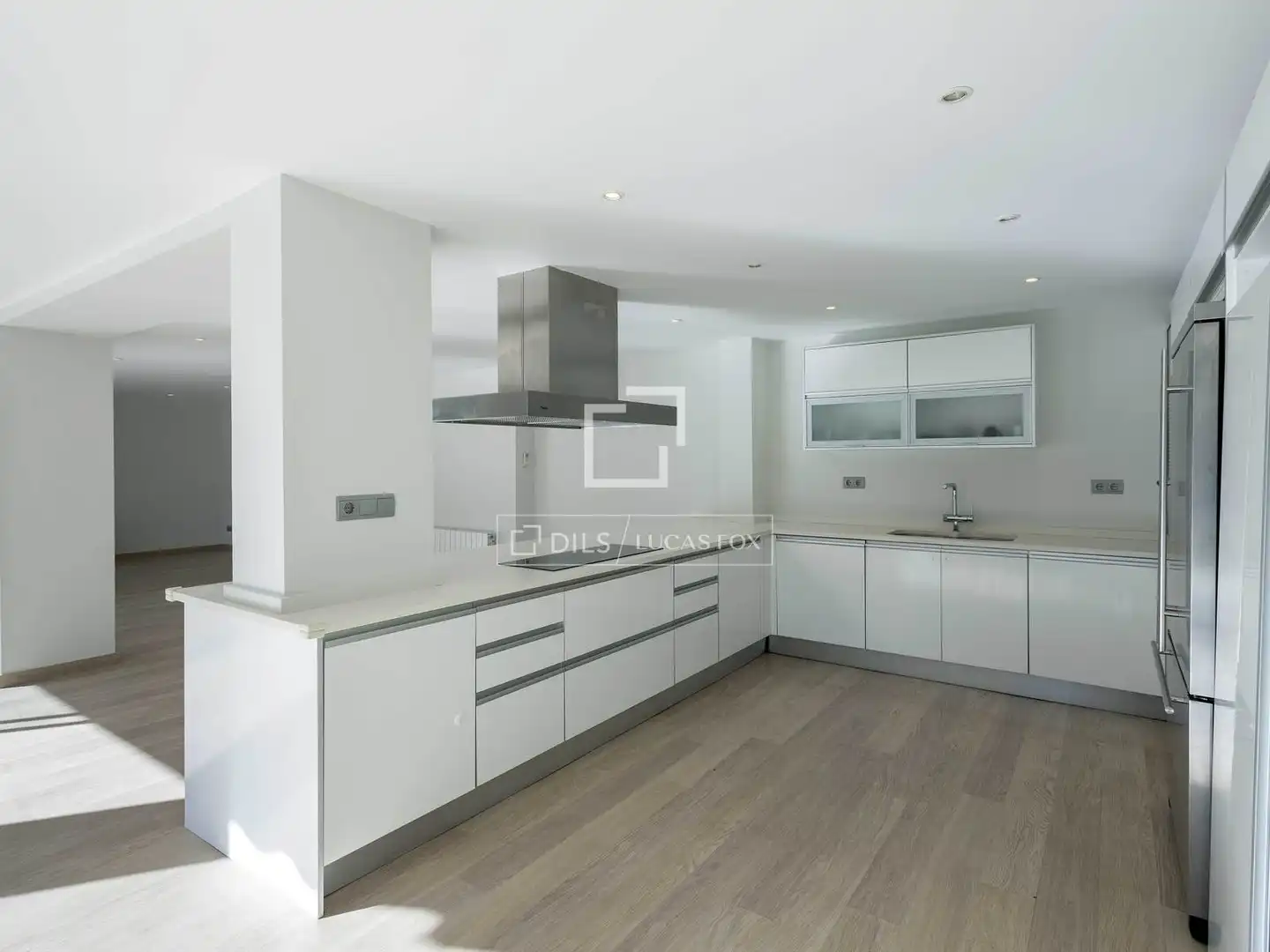 Cocina de Casa o chalet de alquiler en L'Eliana con Aire acondicionado, Jardín privado y Trastero