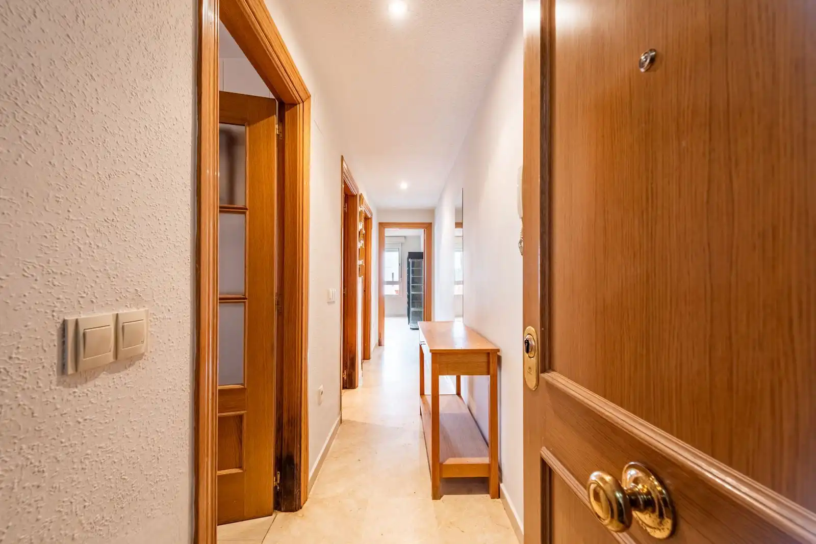 Flat for sale in Benahavís  with Air Conditioner, Private garden and Furnished