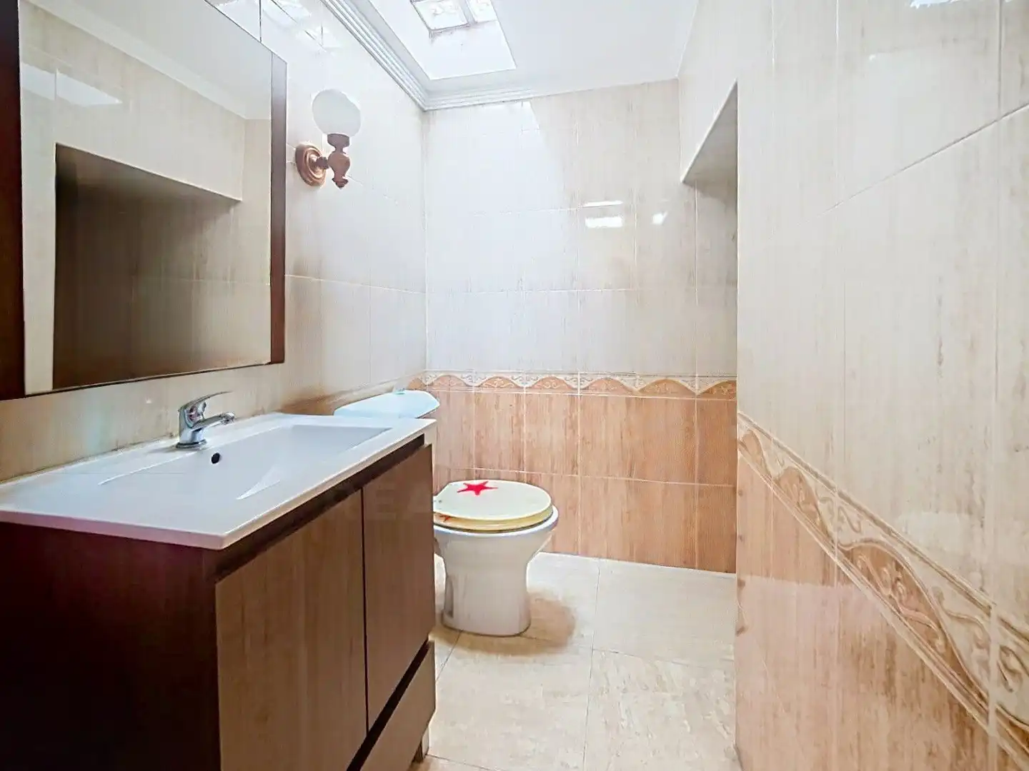 Baño de Casa o chalet en venta en Huelva con Aire acondicionado, Calefacción y Terraza