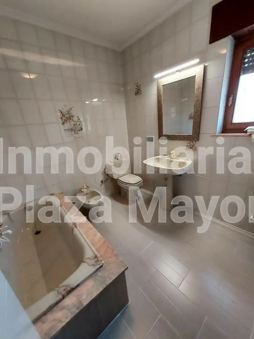 Chalet con piscina en venta en Castellanos de Villiquera, imagen 11