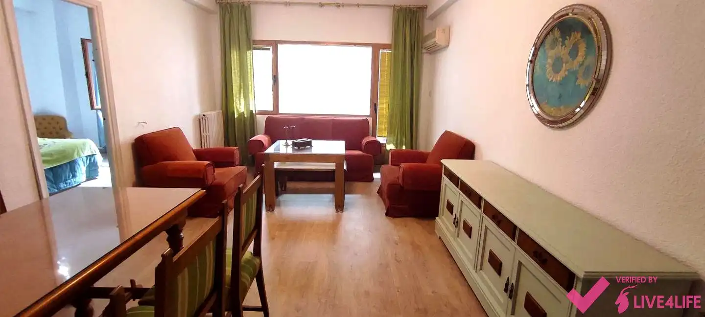 Flat with lift to rent in De Ronda, imagen 2
