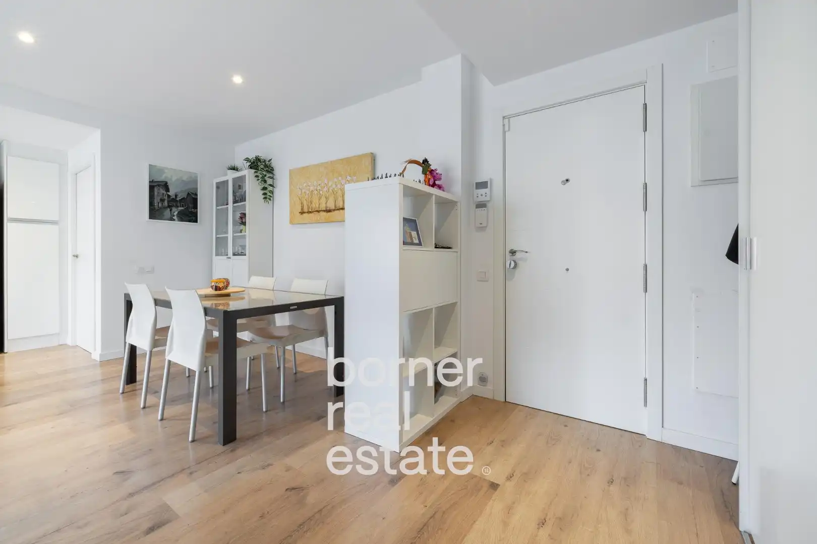 Exterior view of Flat for sale in Terrassa  with Air Conditioner, Heating and Parquet flooring