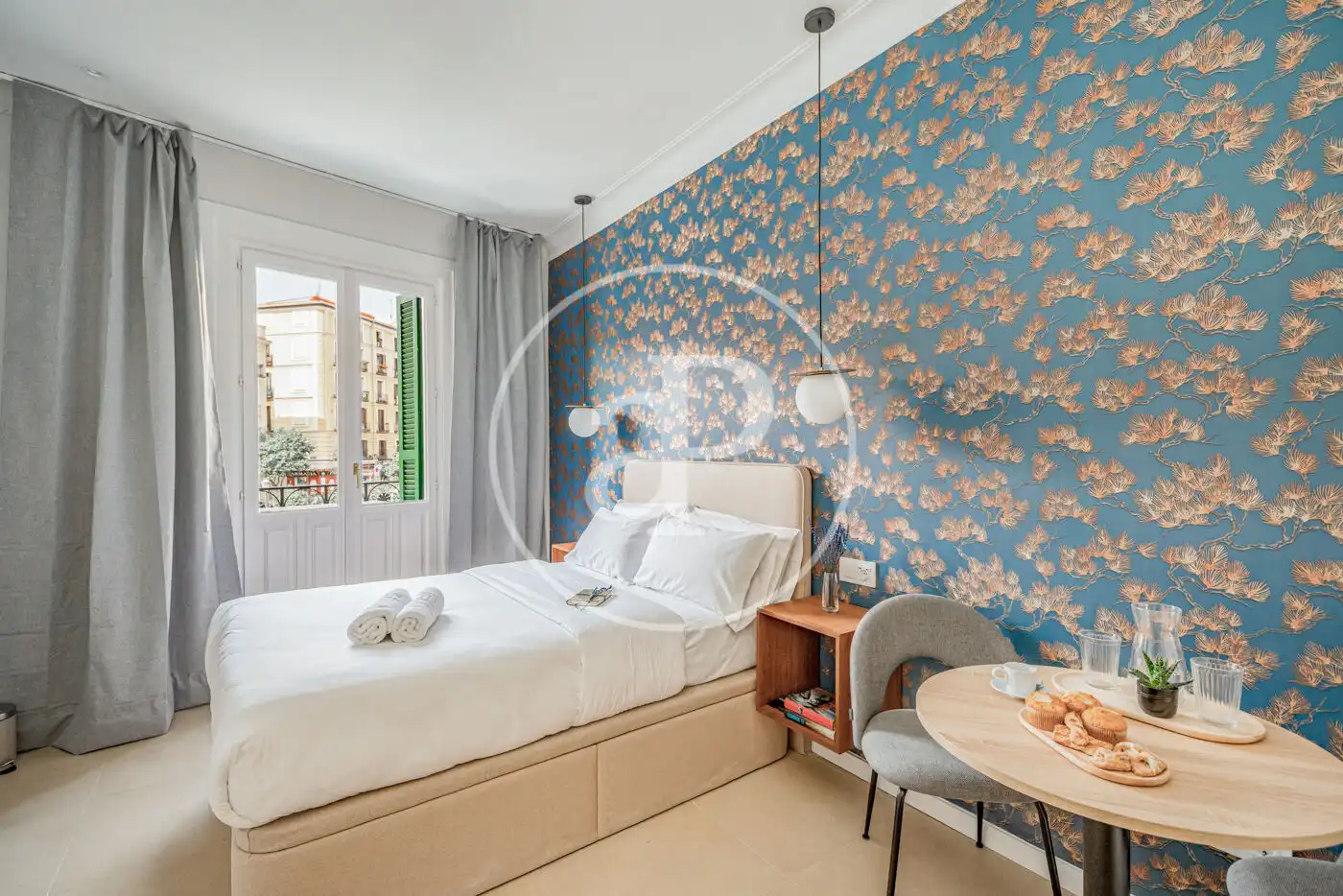 Bedroom of Flat for sale in Madrid  with Air Conditioner, Heating and Furnished