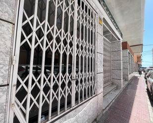 Vista exterior de Local en venda en Torrevieja amb Aire condicionat