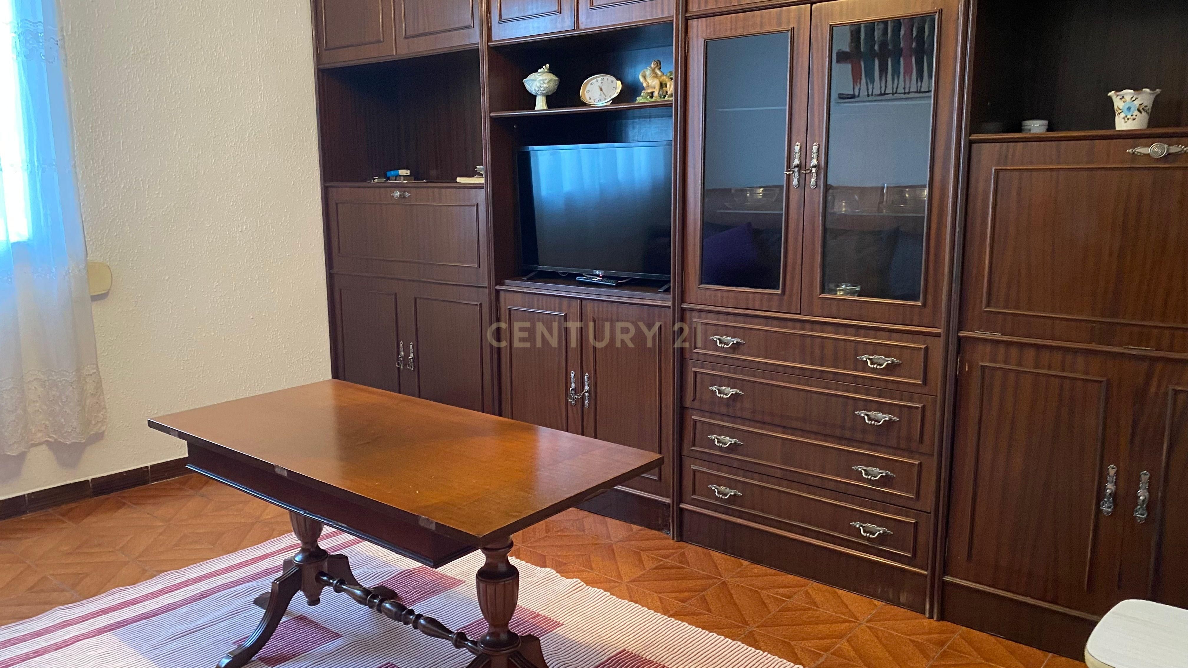 Sala de estar de Piso en venta en  Logroño con Horno y Lavadora
