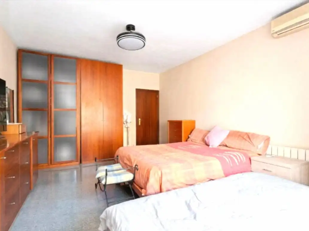 Dúplex amb ascensor en venda a carreterra de esplugues 222, imagen 3