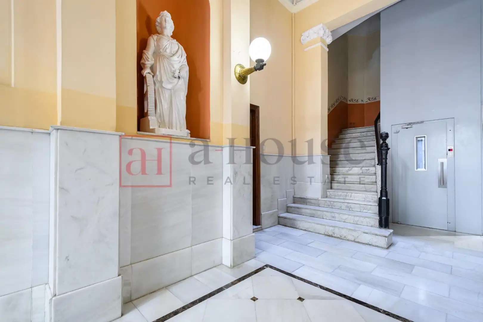 Wohnung mit Terrasse zum Verkauf in Carrer de Casp, imagen 30