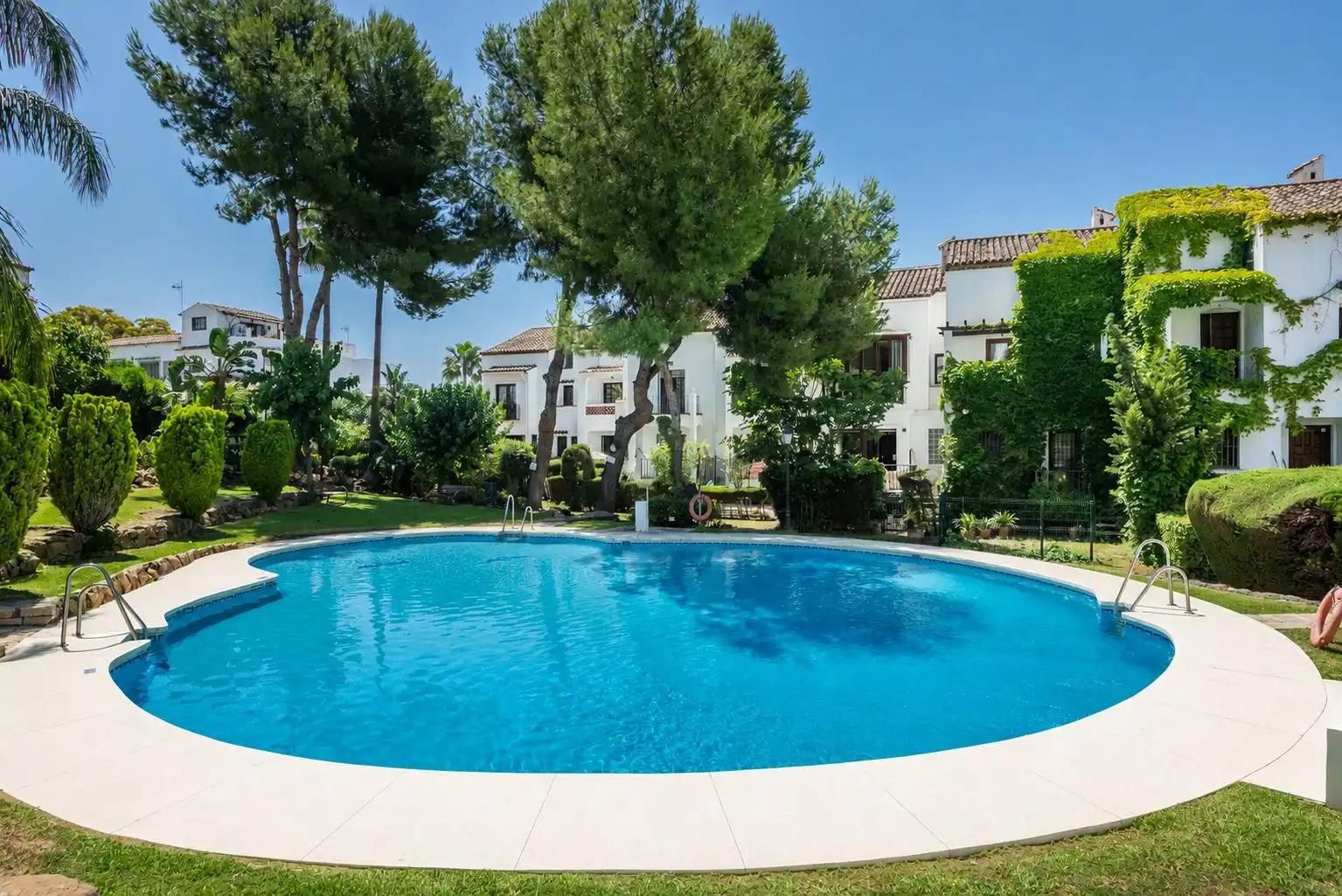 Garden of Detached homes for sale in Marbella  with Private garden, Terrace and Furnished
