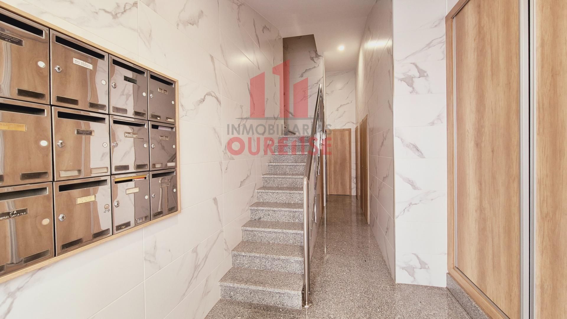 Piso en venta en Ourense Capital 