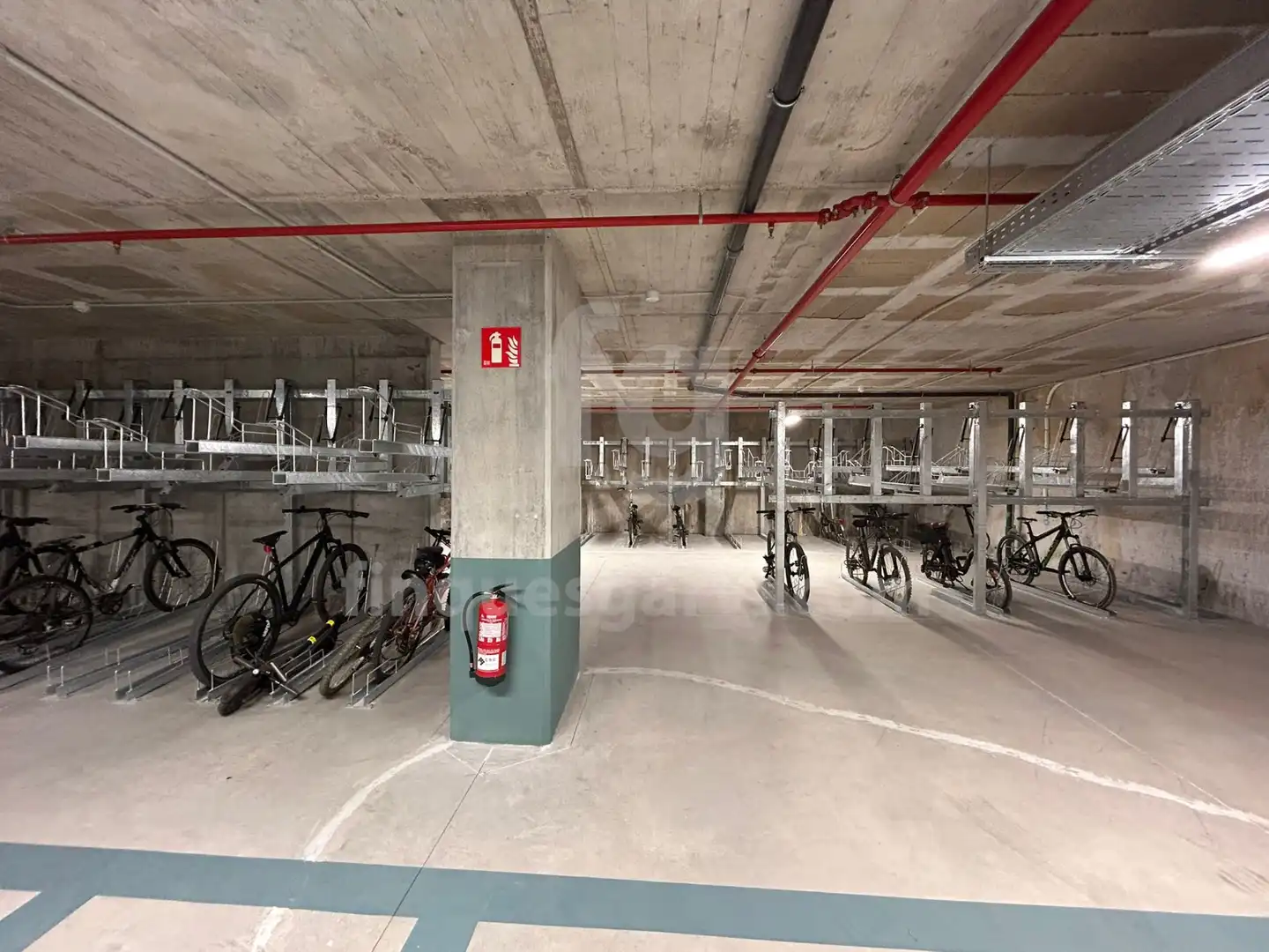 Parking de Piso de alquiler en Mataró con Aire acondicionado, Calefacción y Terraza