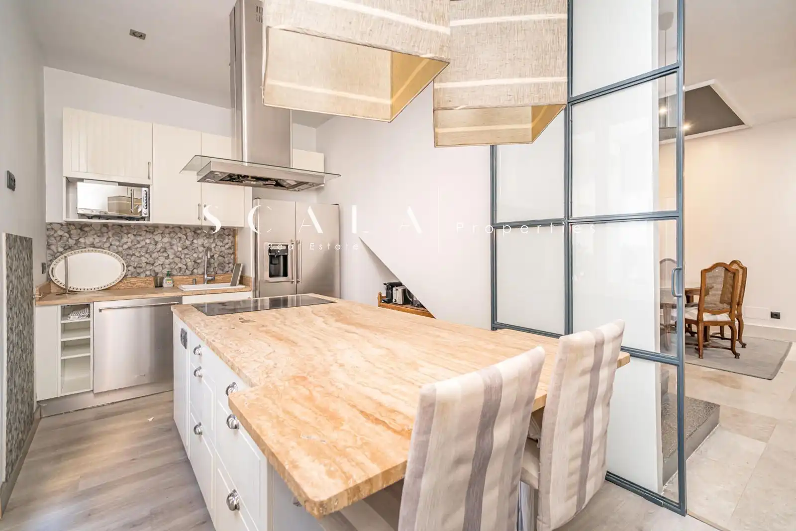 Kitchen of Duplexes for rent in Madrid  with Air Conditioner, Heating and Terrace