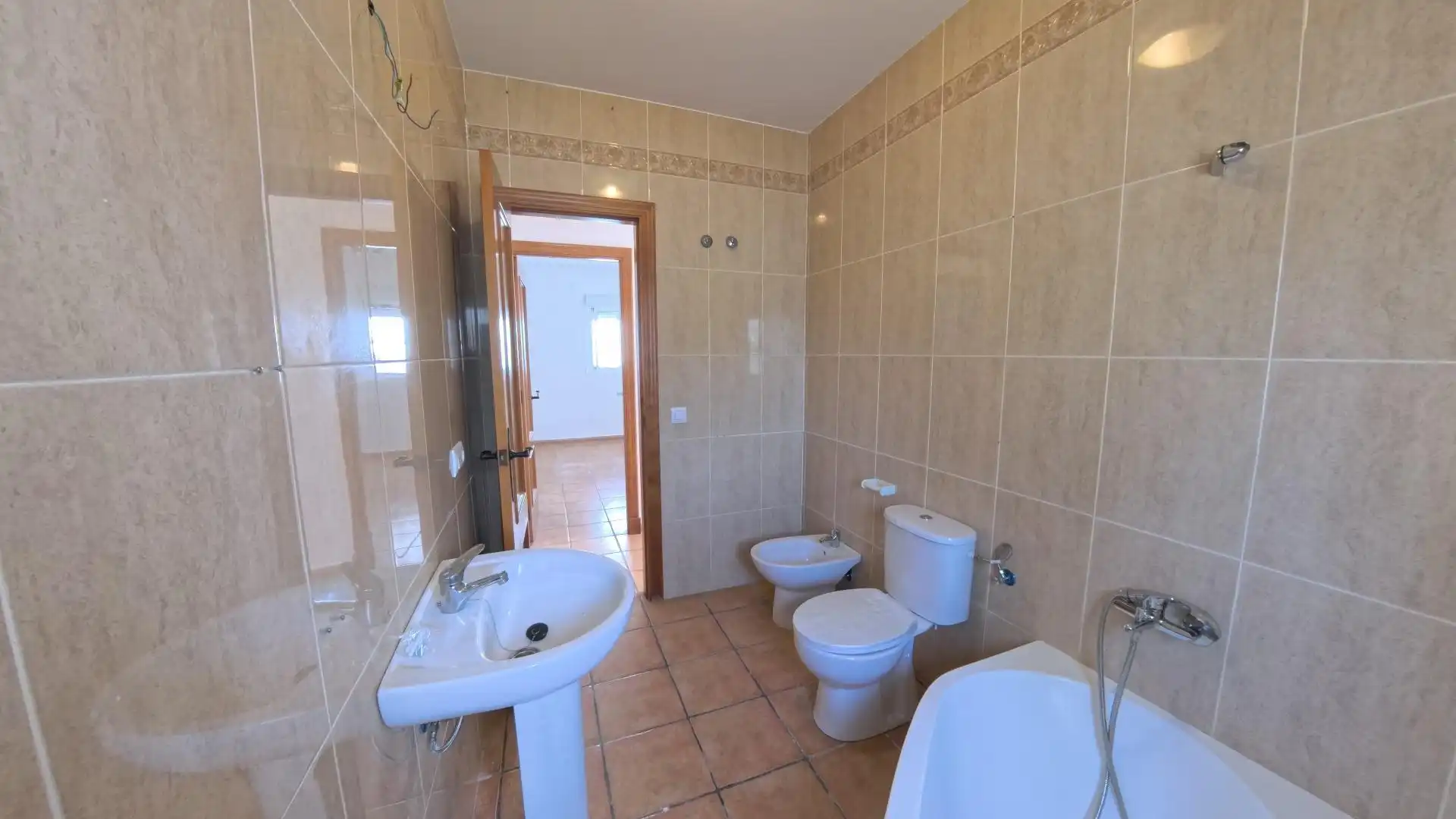 Bany de Casa o xalet en venda en Chiclana de la Frontera amb Jardí privat