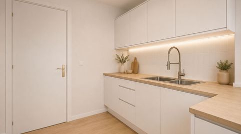 Foto 5 de Apartament en venda a Los Guindos - Parque Mediterráneo - Santa Paula, Málaga Capital