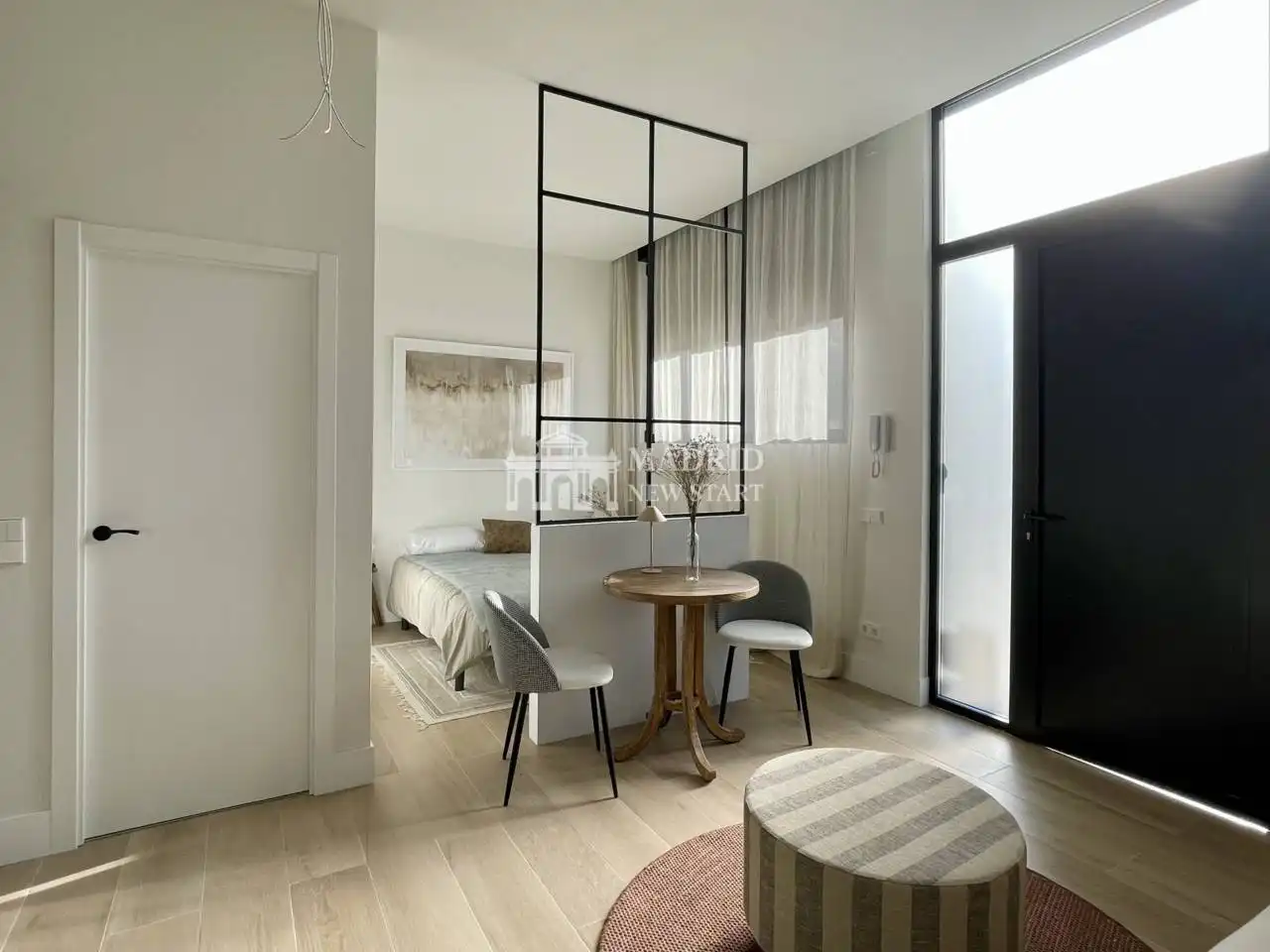 Habitación de Loft de alquiler en Madrid con Aire acondicionado, Calefacción y Amueblado