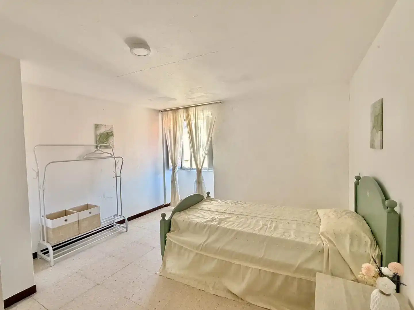 Bedroom of Houses for sale in Cee  with Storage room and Furnished