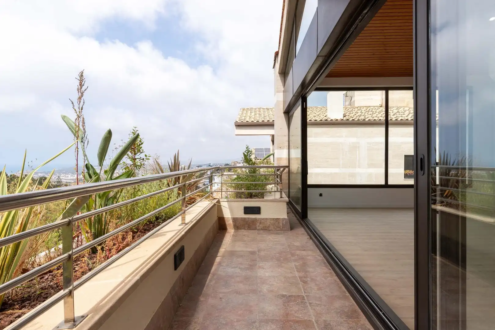 Terrace of Houses for sale in Sitges  with Air Conditioner, Heating and Parquet flooring