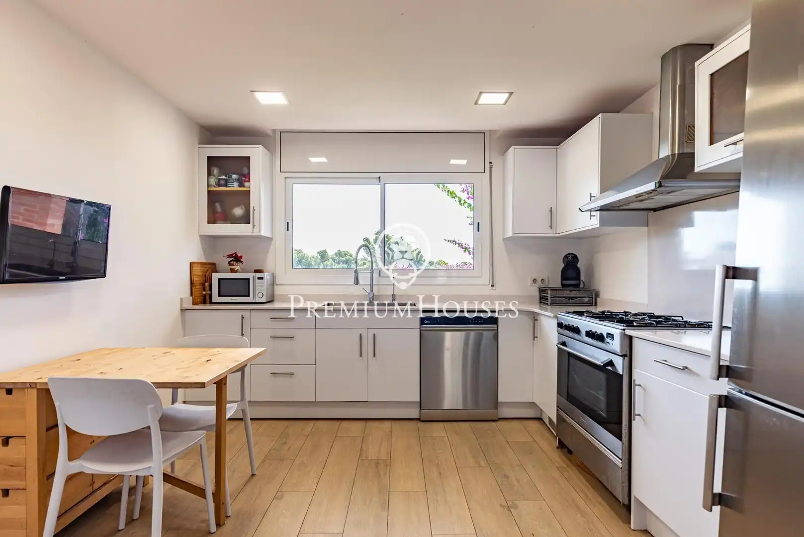 Kitchen of Houses for sale in Castelldefels  with Heating, Private garden and Terrace