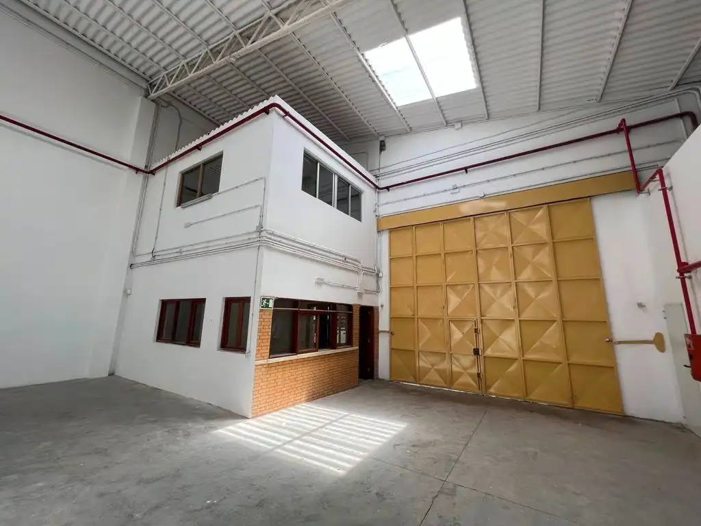 Nau industrial de lloguer a Los Peregirnos, 22, El Goro - Ojos de Garza